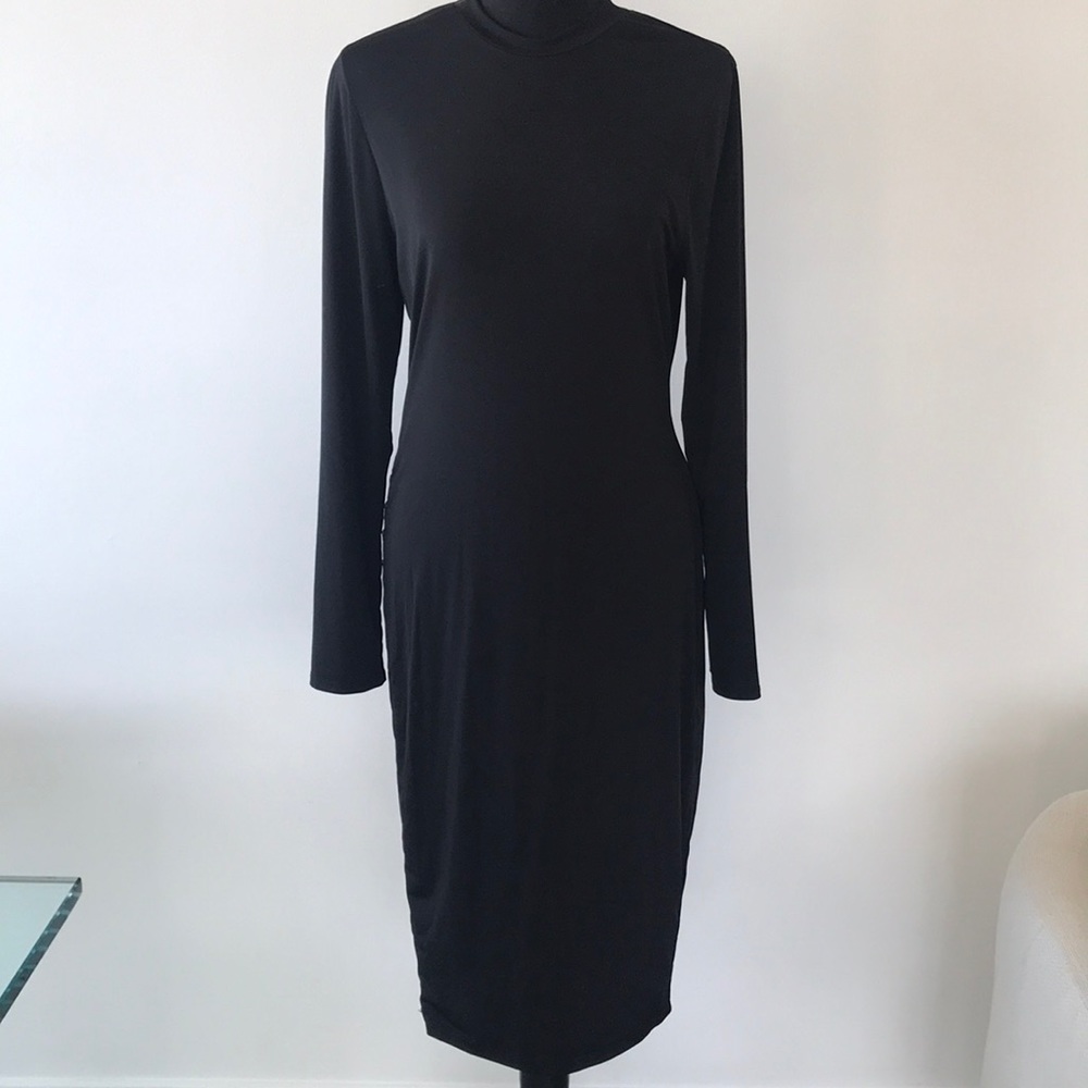 Sanyae Demure Dress